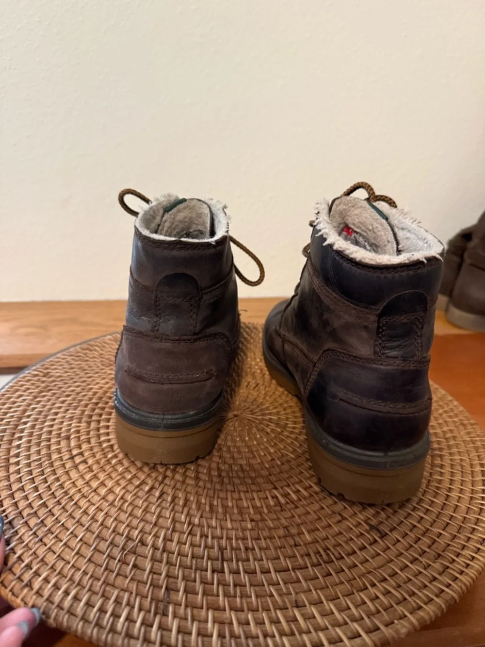 Kamik Women's Dark Brown Lace-Up Insulated Winter Sneaker‎ Boots